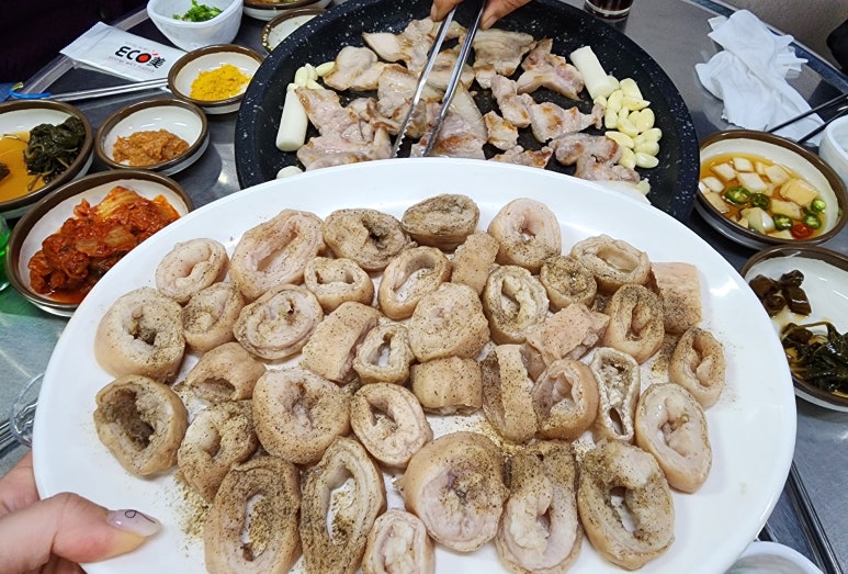 꼴통막창뒷고기 이미지