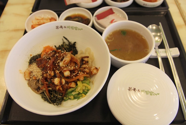 본죽앤비빔밥 이미지