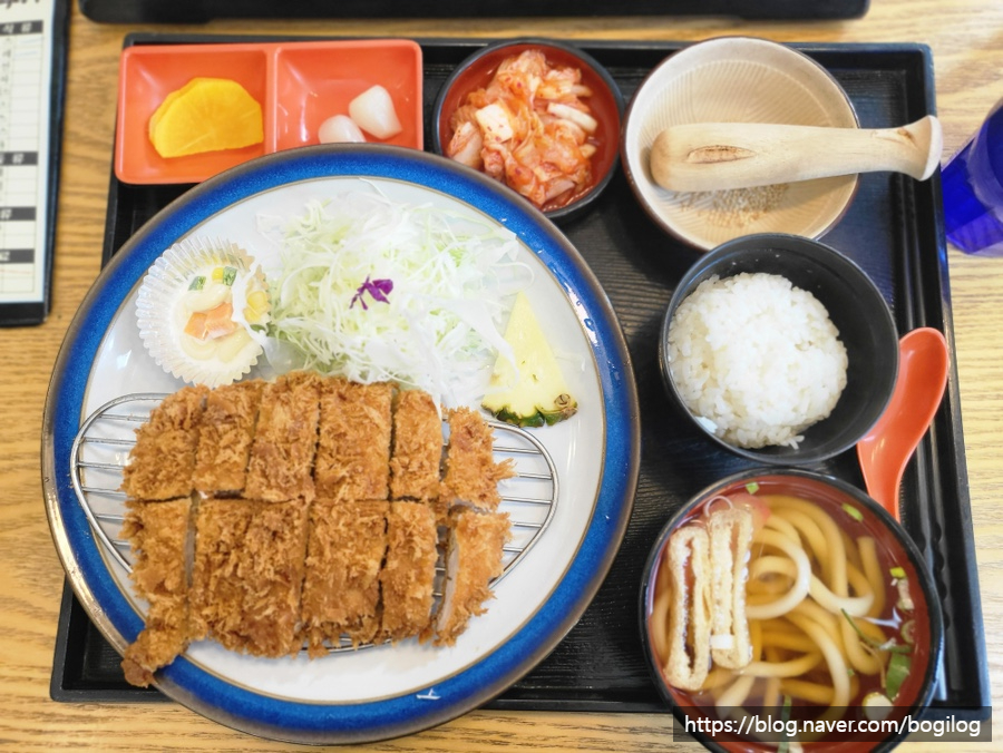 메차쿠차 이미지