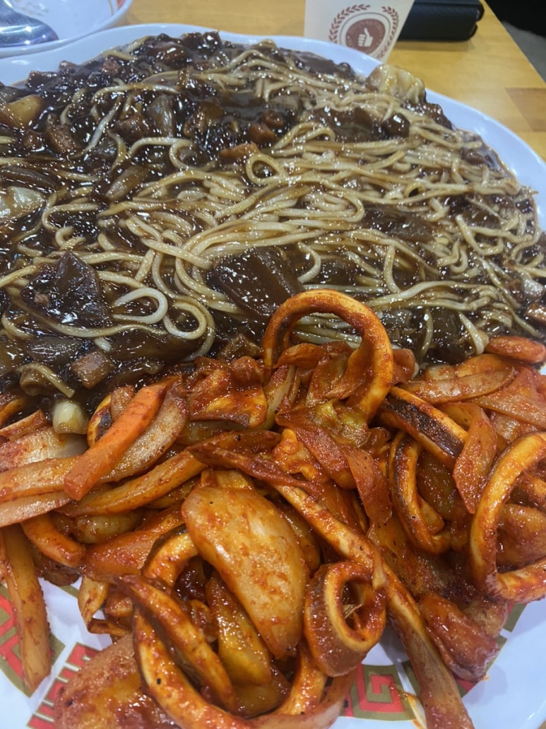 짜장세상 이미지