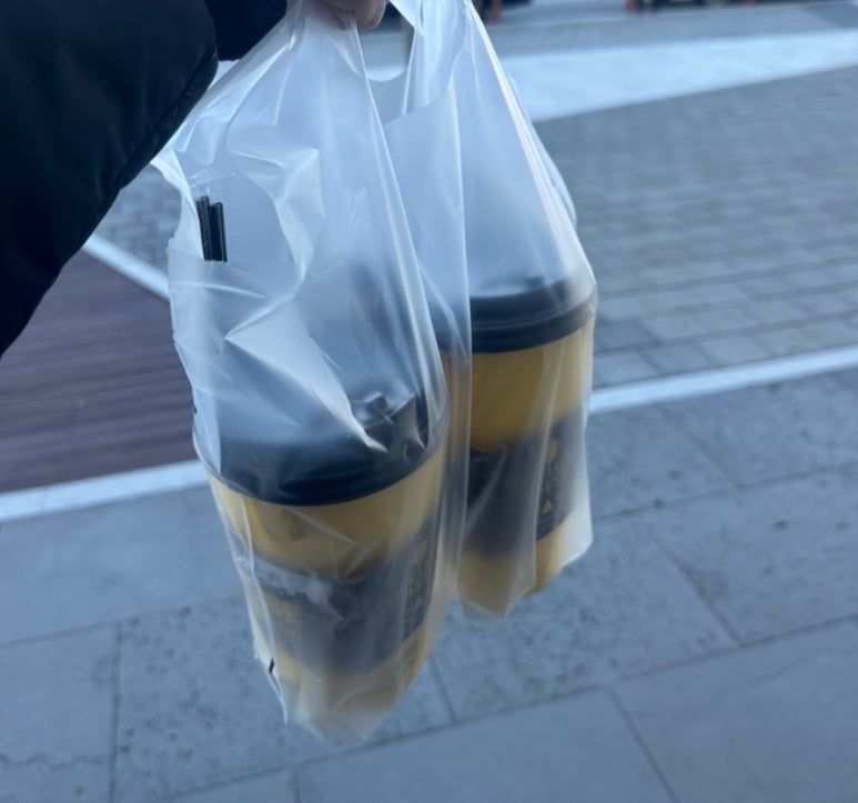 컴포즈커피모라 이미지
