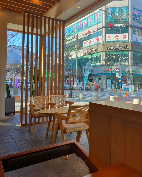 텐퍼센트커피 중부점 이미지