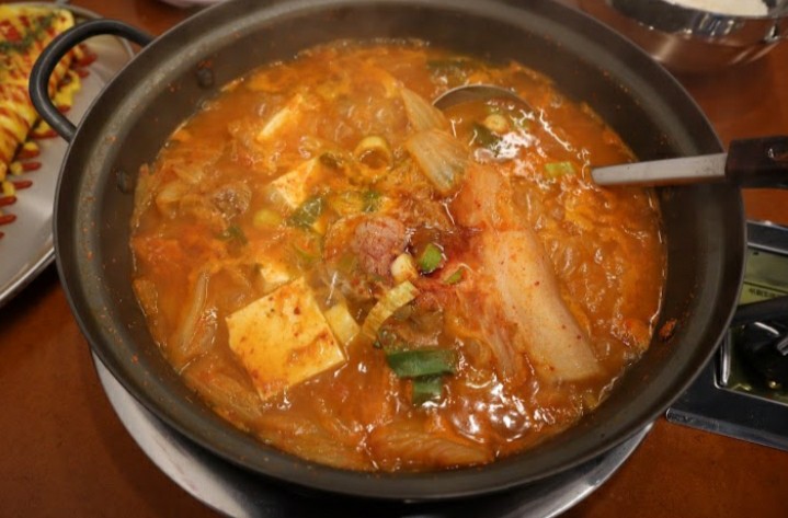 백채김치찌개 처인구청점 이미지