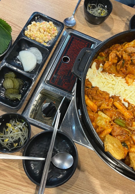 홍춘천치즈닭갈비마들역점 이미지