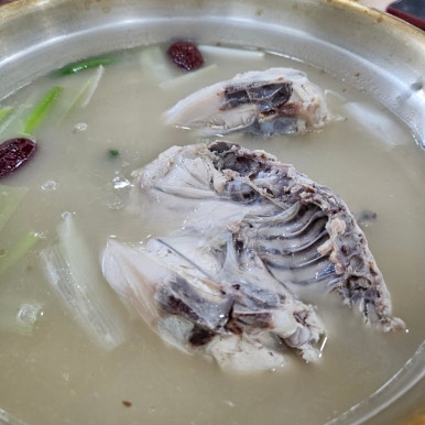 부자닭한마리칼국수 이미지