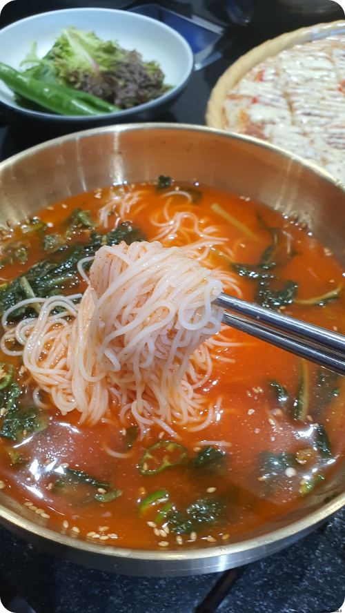 솥고집파주 이미지