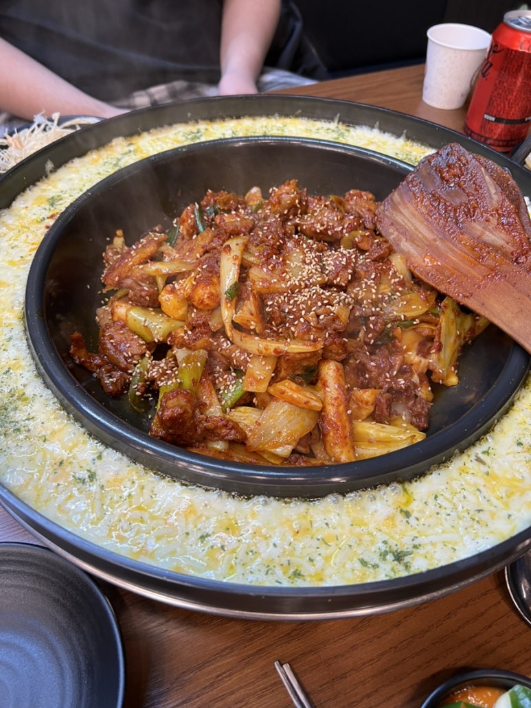 유가네 충북증평점 이미지