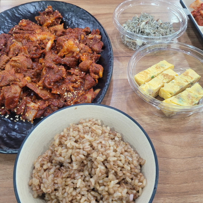 고기왕창김치찌개&제육볶음 이미지