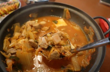백채김치찌개 처인구청점 이미지