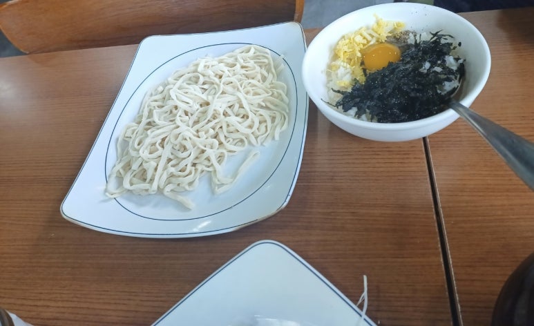 수라궁중칼국수 이미지