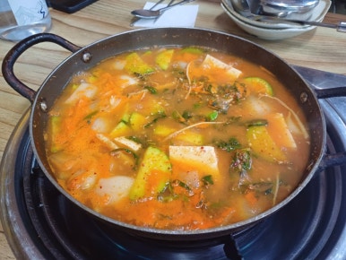 산골닭한마리 이미지