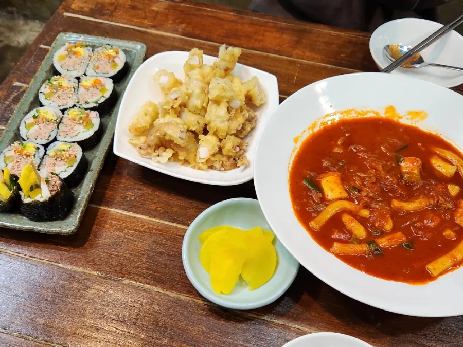 에스엠락볼링장 이미지