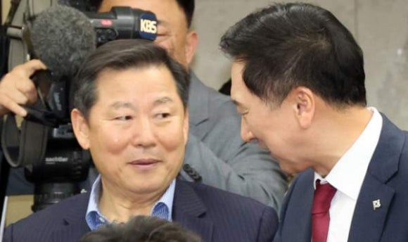 이철규사과 이미지