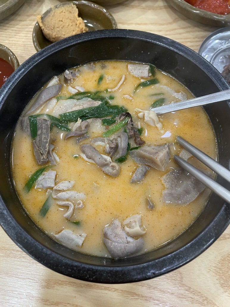 남도국밥곱창구이 이미지