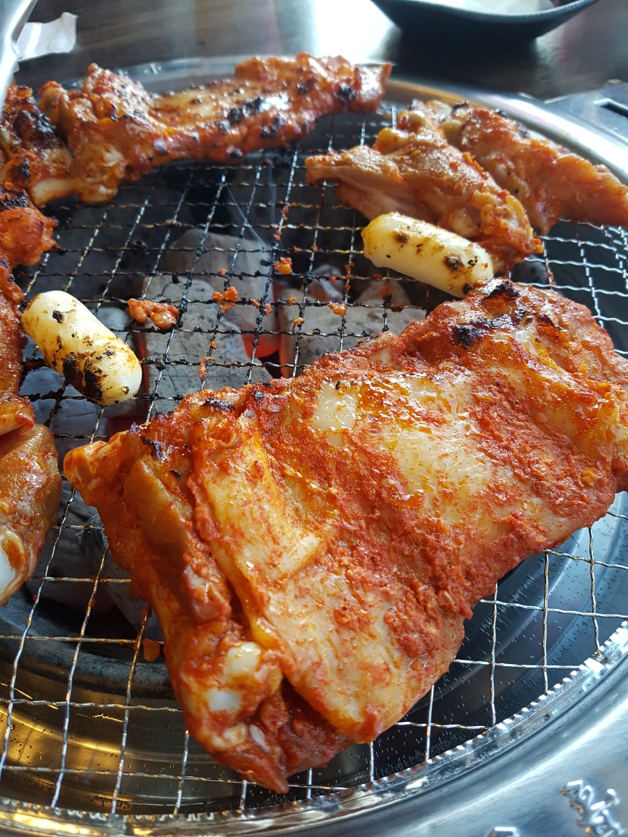 명물숯불닭갈비 이미지