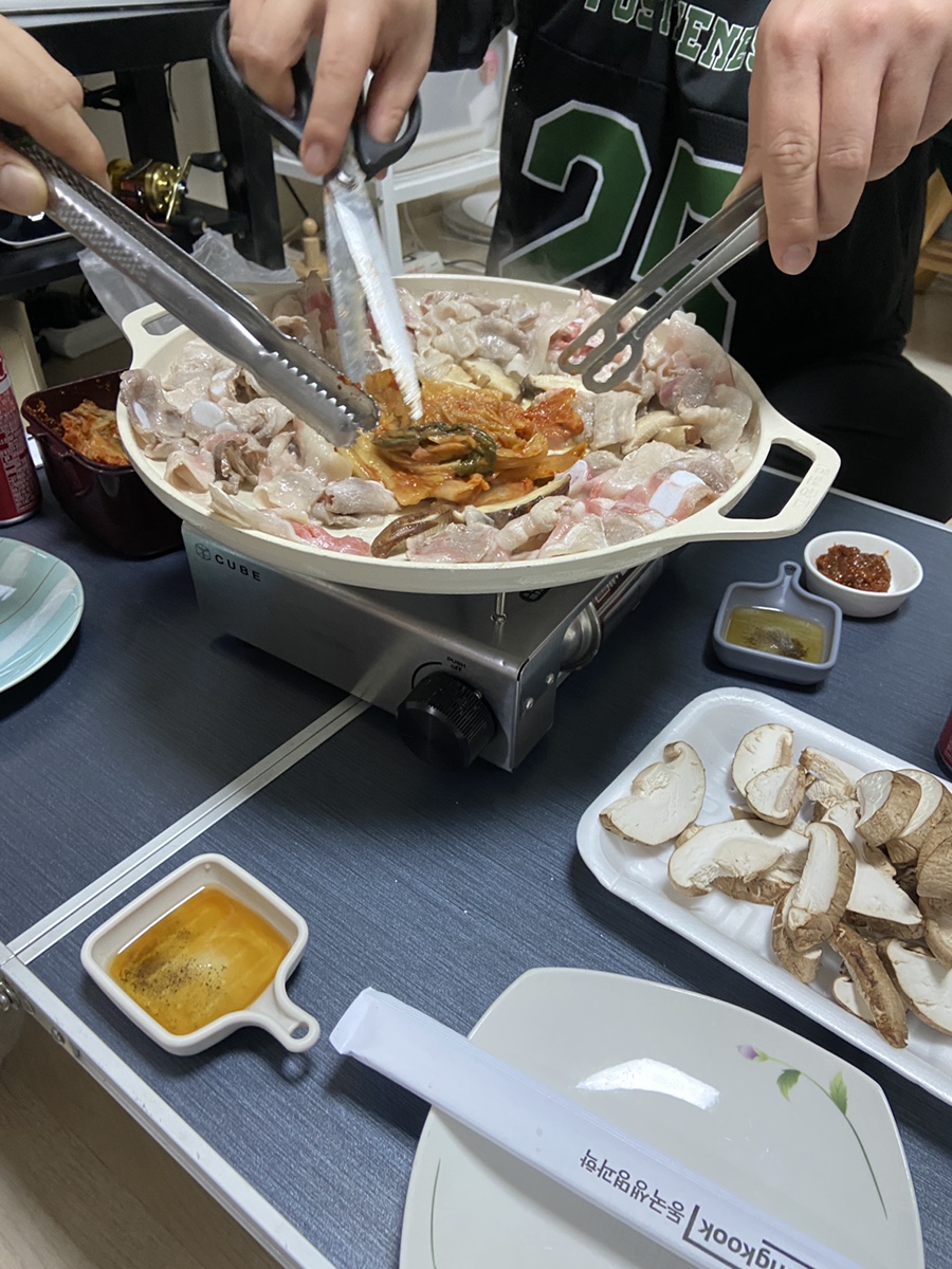 황금대패삽겹살 이미지