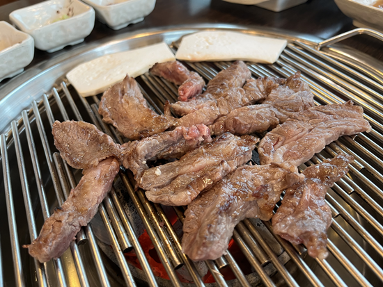 먹고가자 고기집 이미지