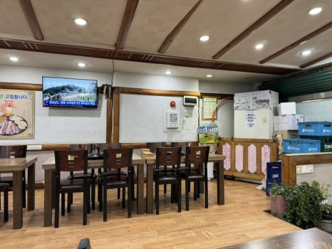산촌꿀돼지 이미지