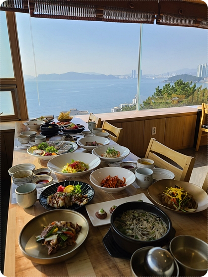 파도한정식 이미지