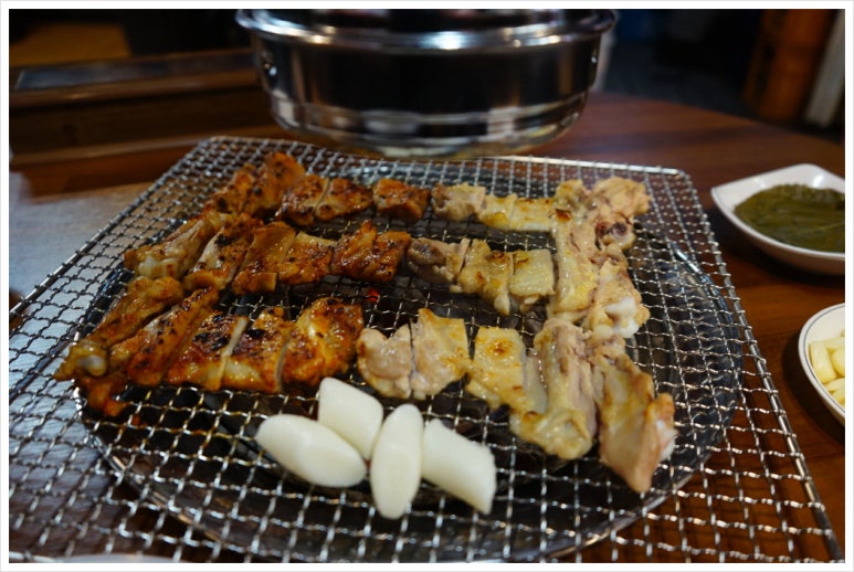 숯불과 닭갈비 이미지