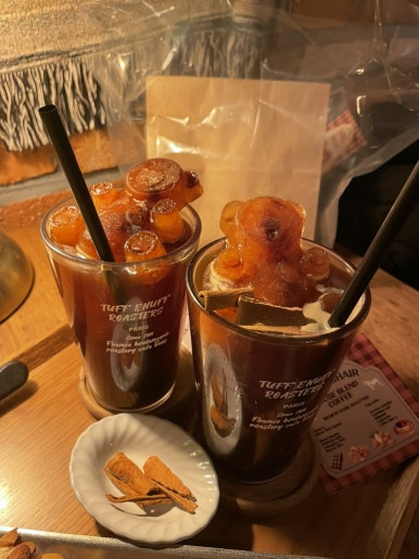 터프이너프로스터스 이미지