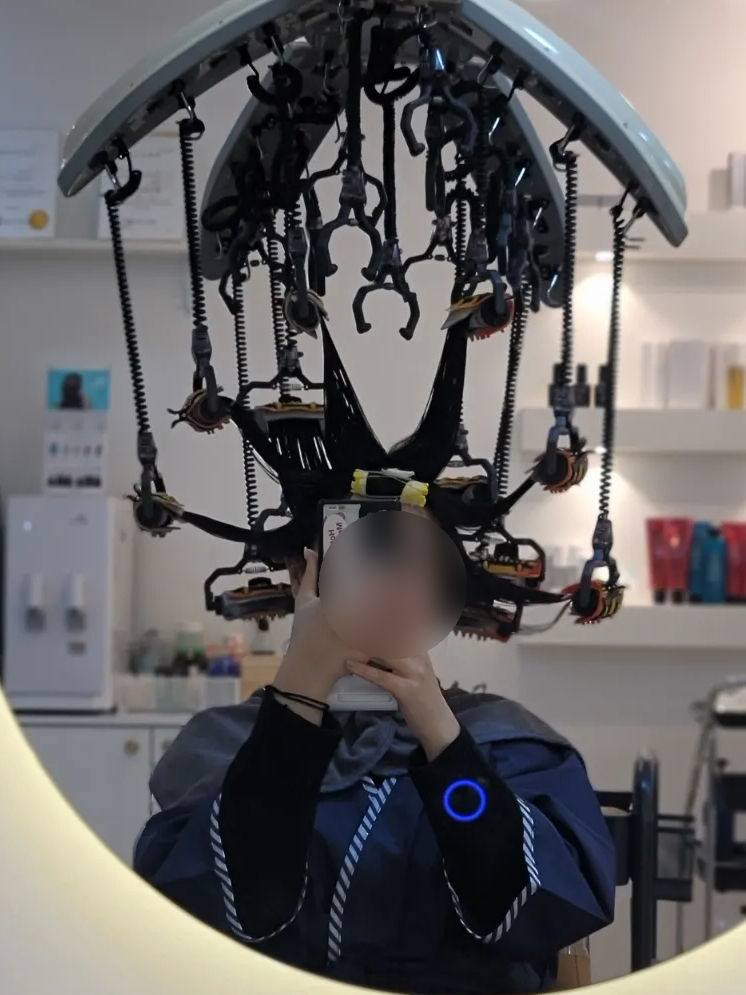 살롱드바이윤 이미지