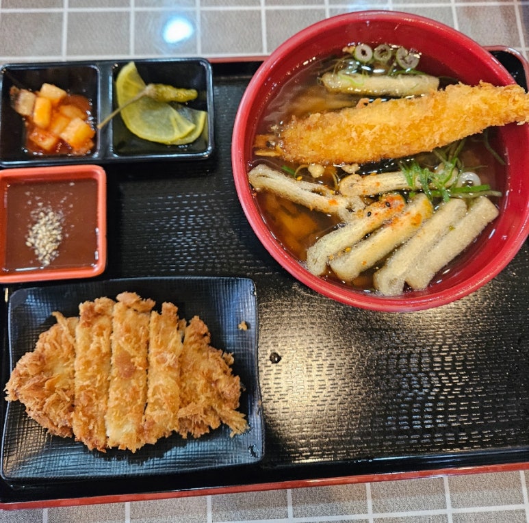 돈카츠린 이미지