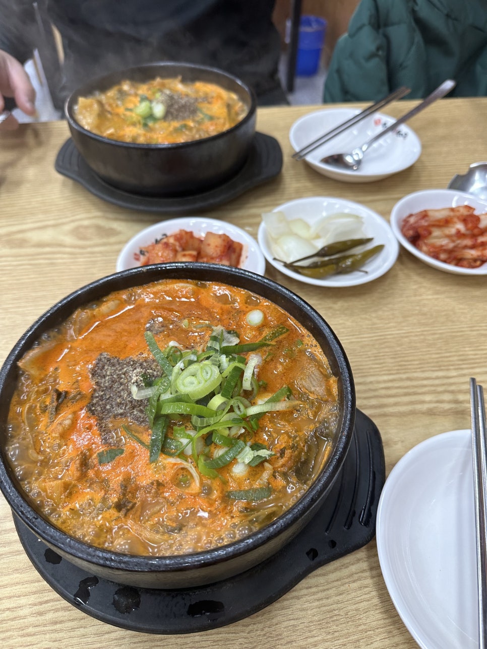 술을품은잔 이미지