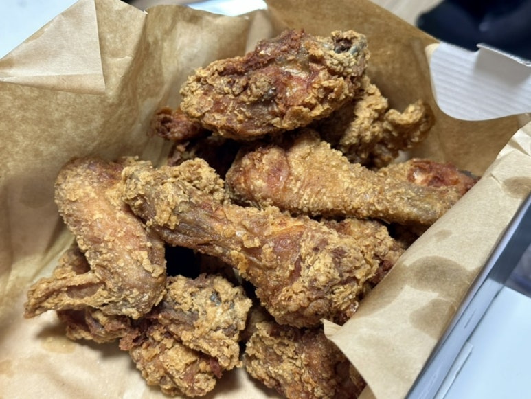 피자나라치킨공주 서울신정점 이미지