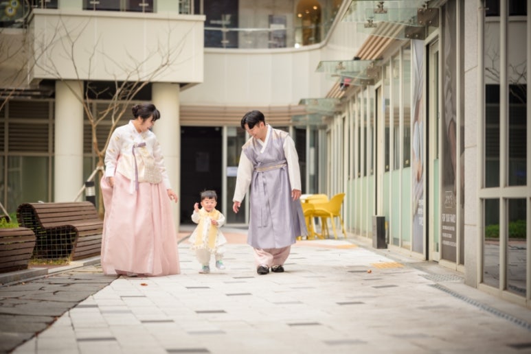 스튜디오홍작가 이미지