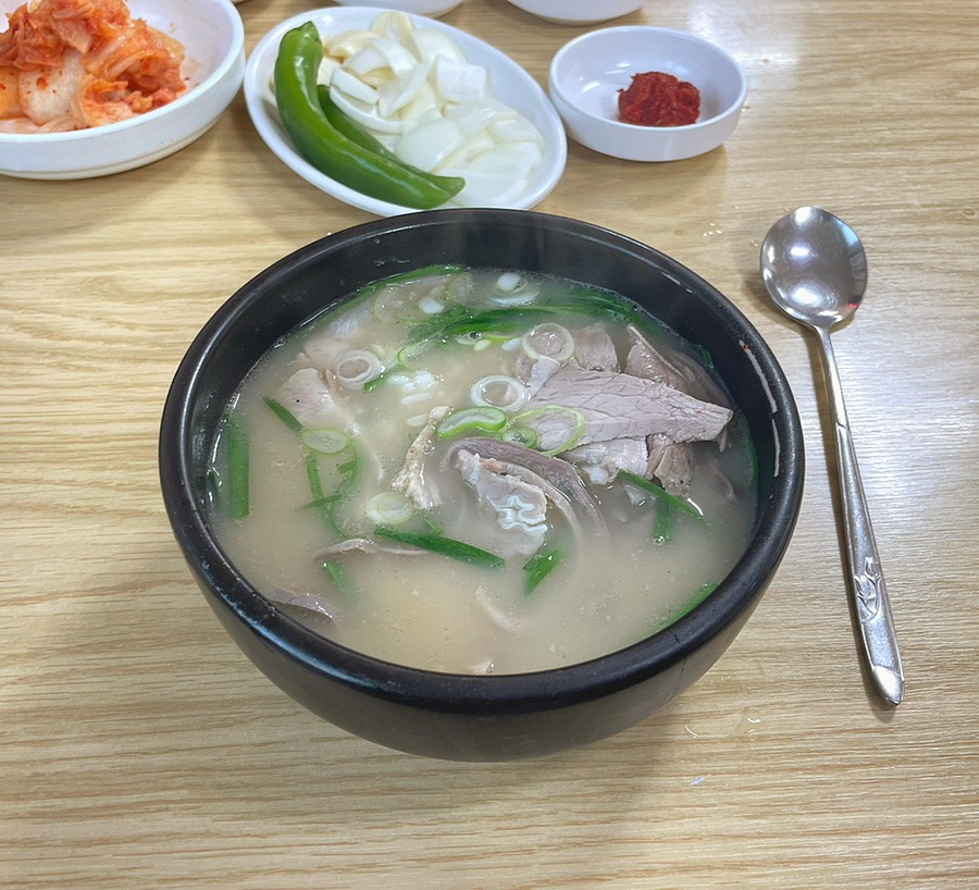 연창돼지국밥 이미지