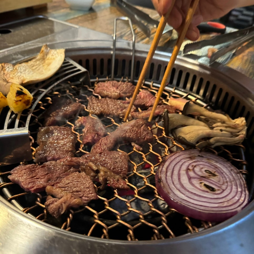 꽃피는한우 이미지