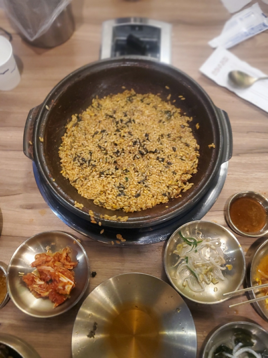 낭쿰낭쿰흑돼지해물갈비전골산방산점 이미지