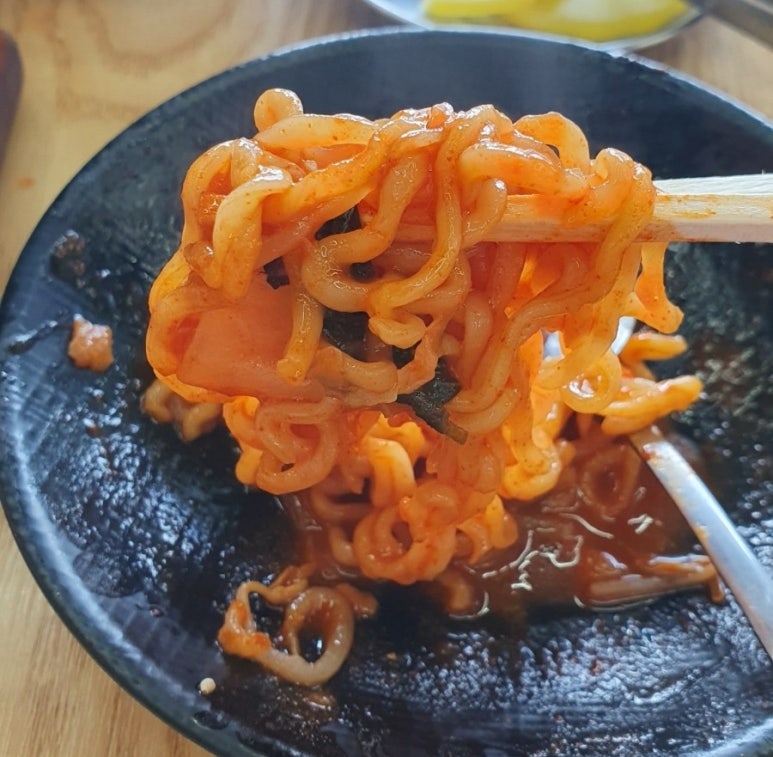 인정궁물떡볶이 이미지