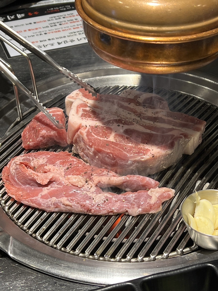 돼지통 이미지
