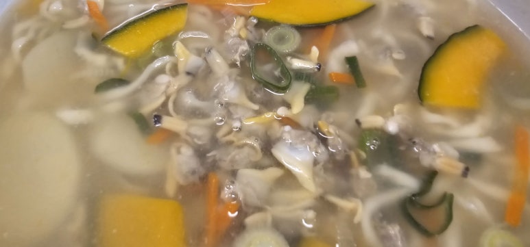 육각수칼국수 이미지