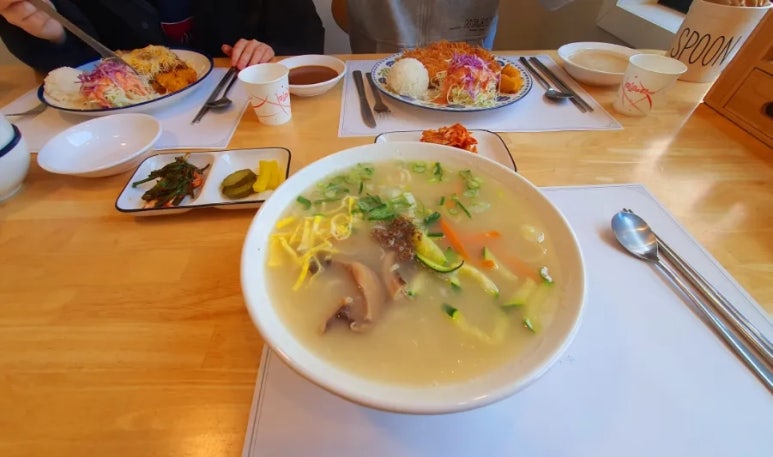 홍재칼국수 이미지