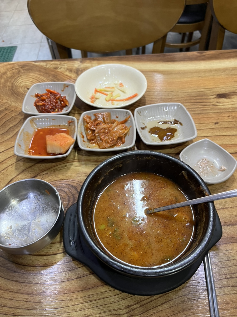 돈애랑장터순대국감자탕 사진 3