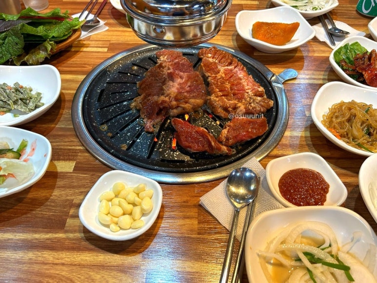 본촌숯불갈비 이미지