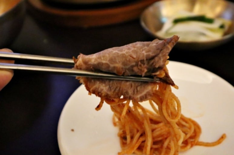 향은식당 이미지