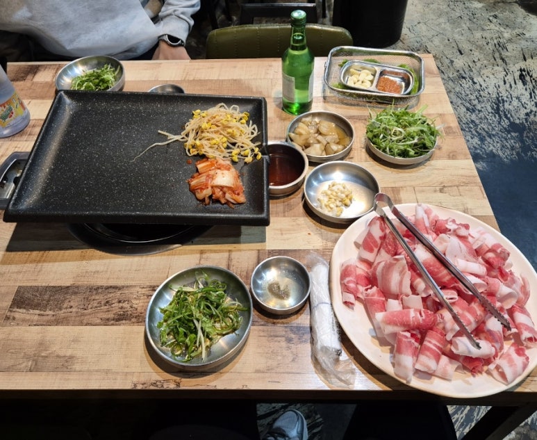 돈삼겹삼화점 이미지