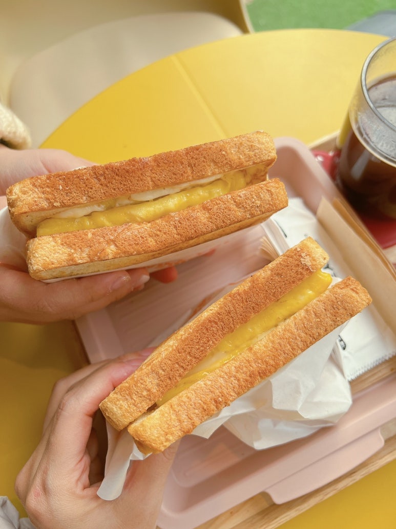 붐토스트 이미지
