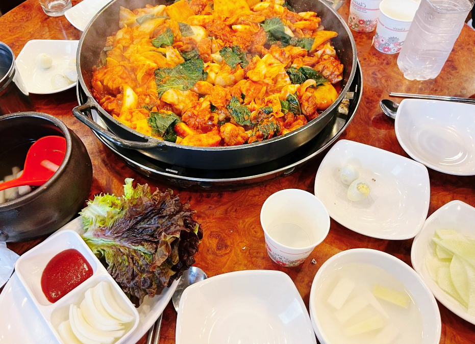 정통춘천닭갈비 이미지