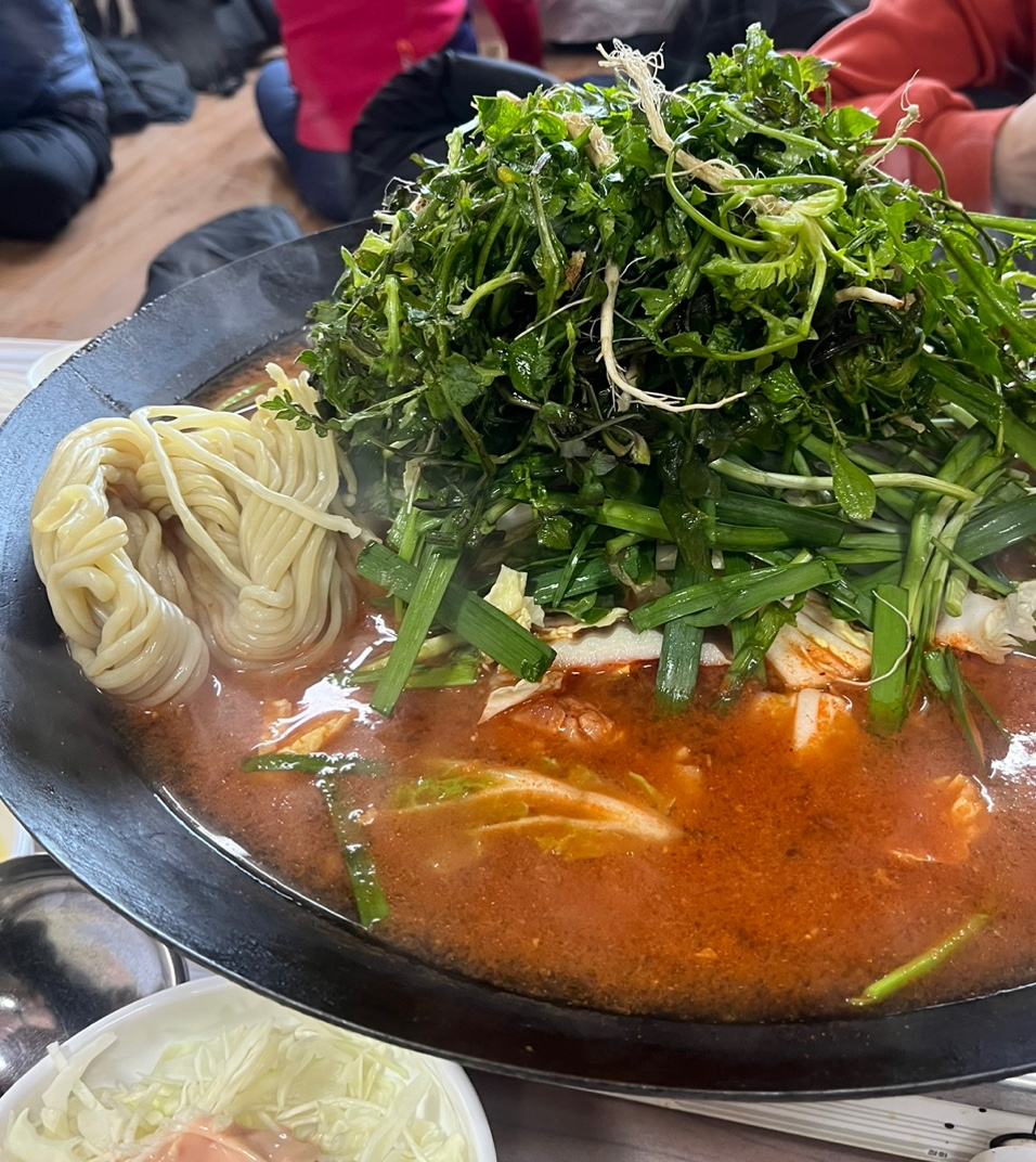 태백솥뚜껑물닭갈비 이미지