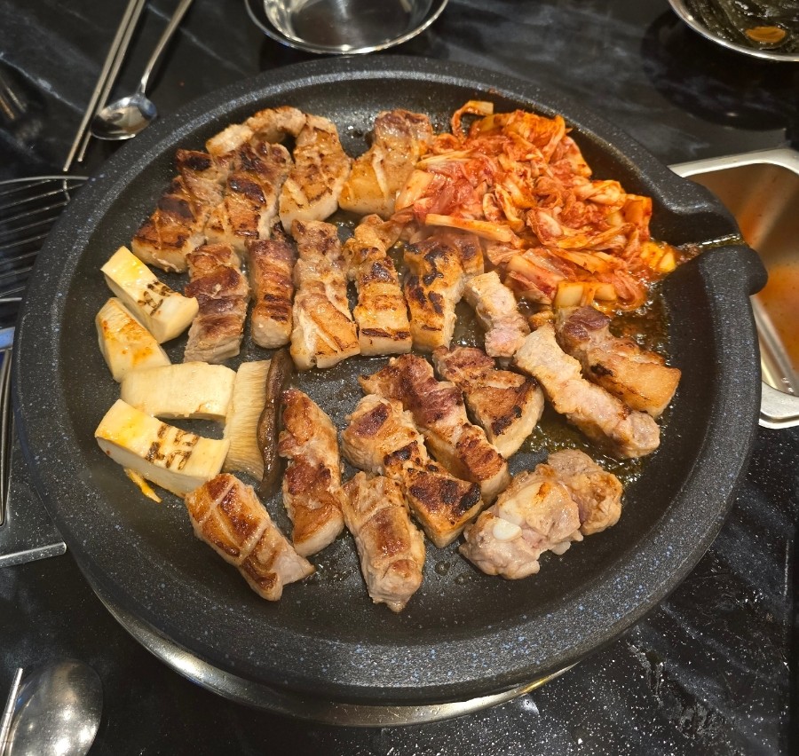 꼰돼지 이미지