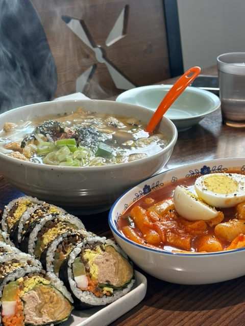 준수한 김밥 이미지