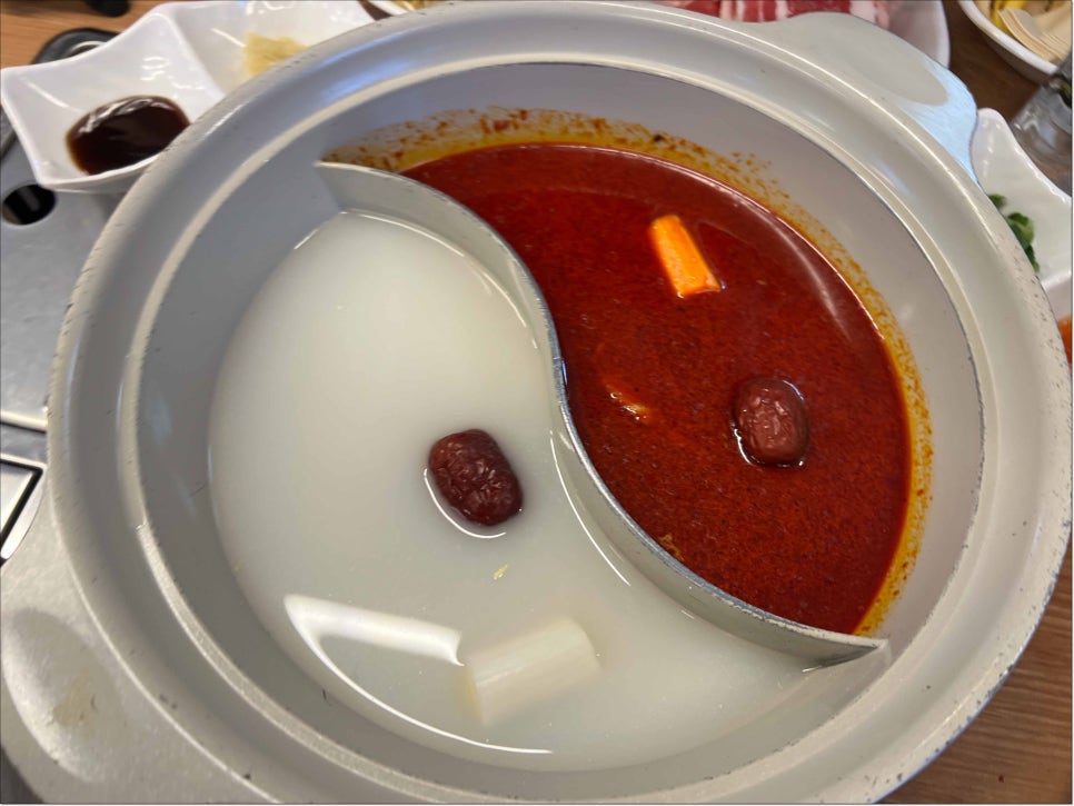 로충칭마라탕 이미지