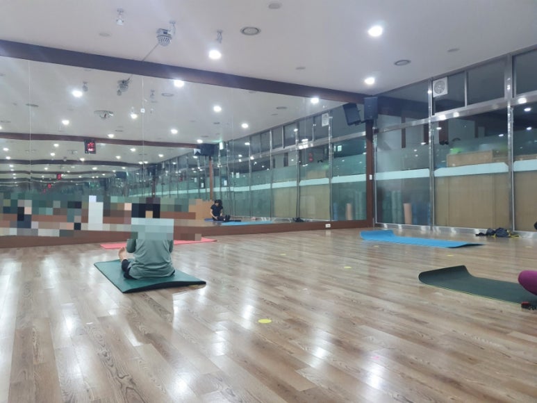 명지레포츠센터 이미지