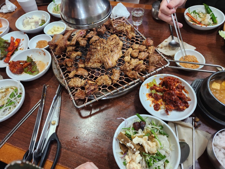 성하돼지집 이미지