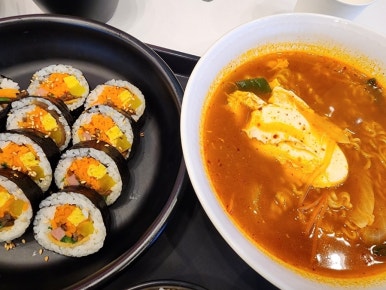 밥풀김밥&라면 이미지